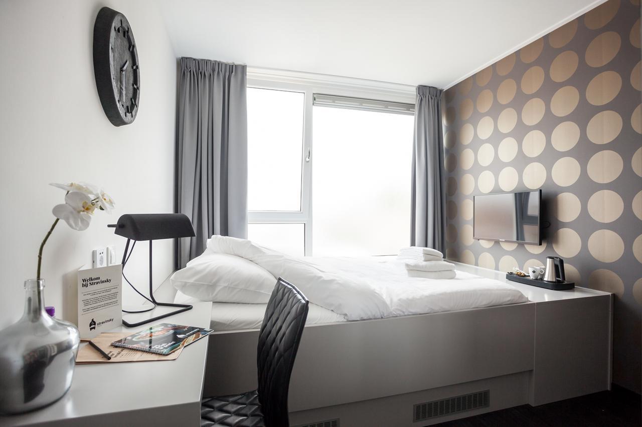 Stravinsky Slapen Hotel Хенгело Екстериор снимка