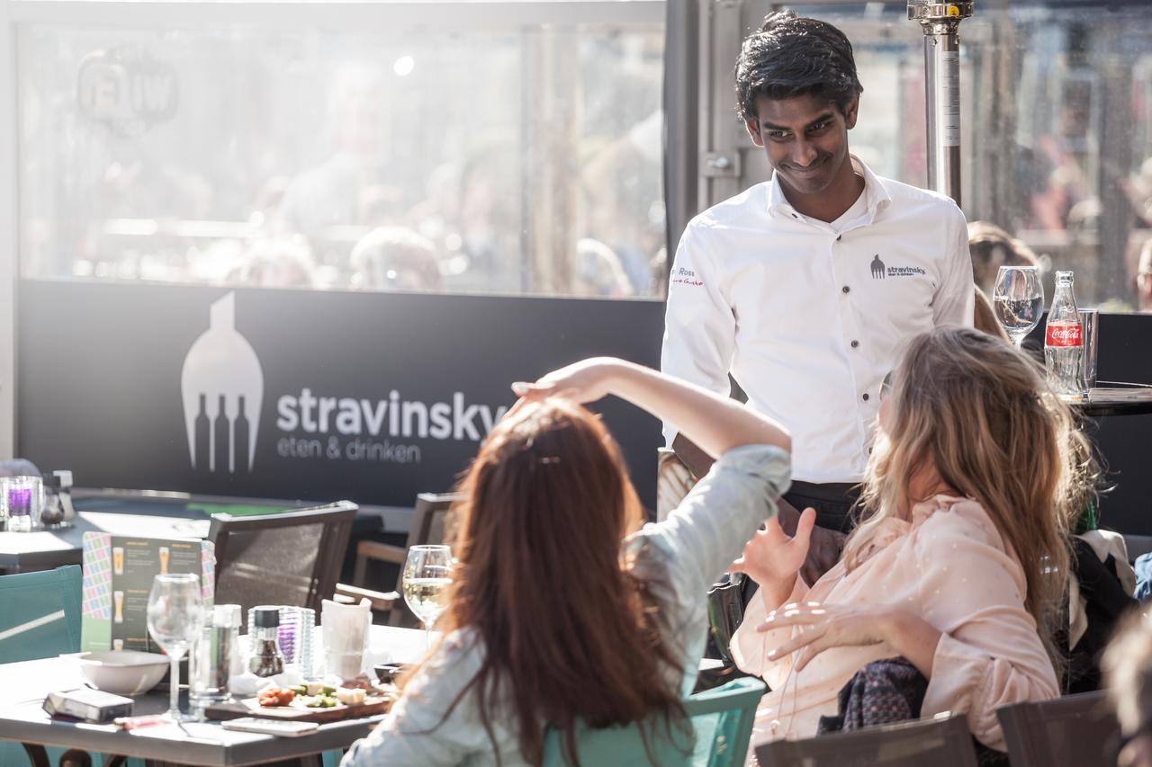 Stravinsky Slapen Hotel Хенгело Екстериор снимка